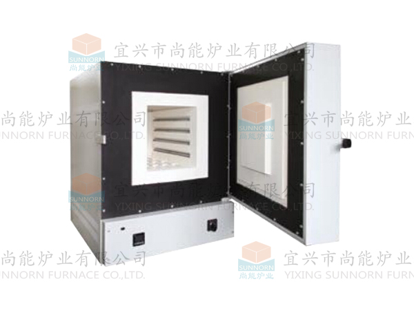 1200℃常規(guī)側(cè)開門箱式爐 1200℃常規(guī)側(cè)開門箱式爐